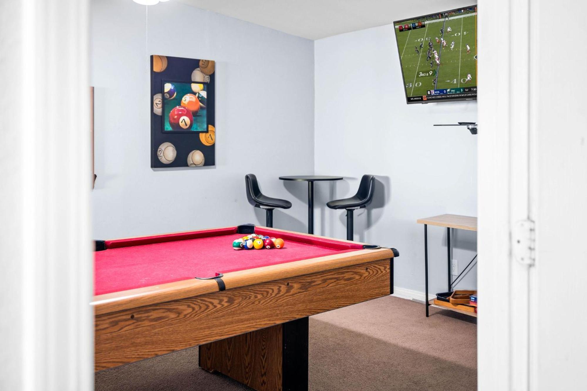 Serene Sanctuary Pool, Hot Tub And Game San Diego