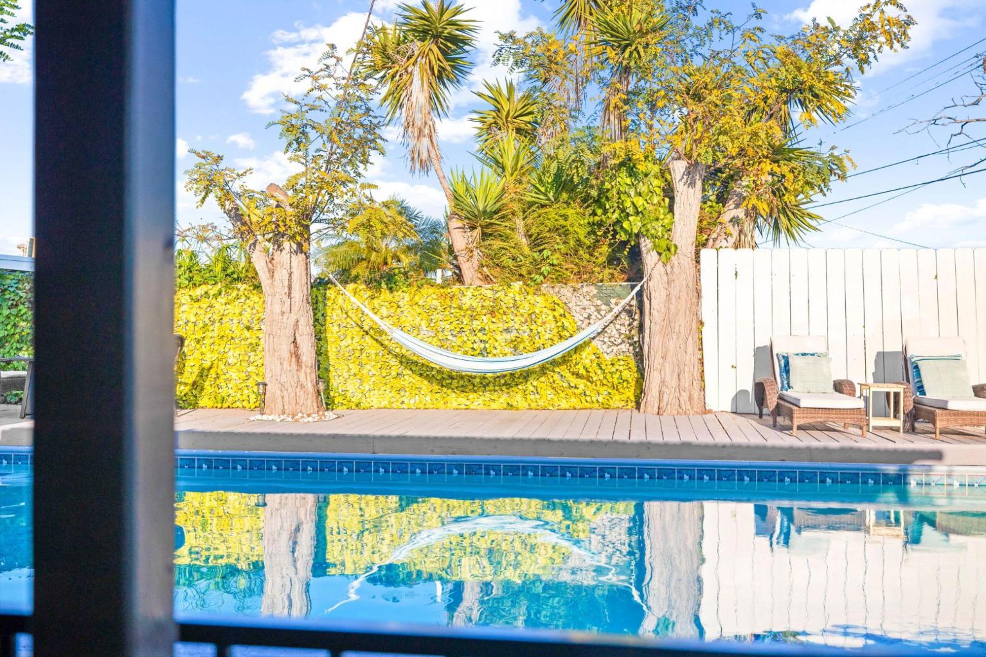 Serene Sanctuary Pool, Hot Tub And Game Villa San Diego